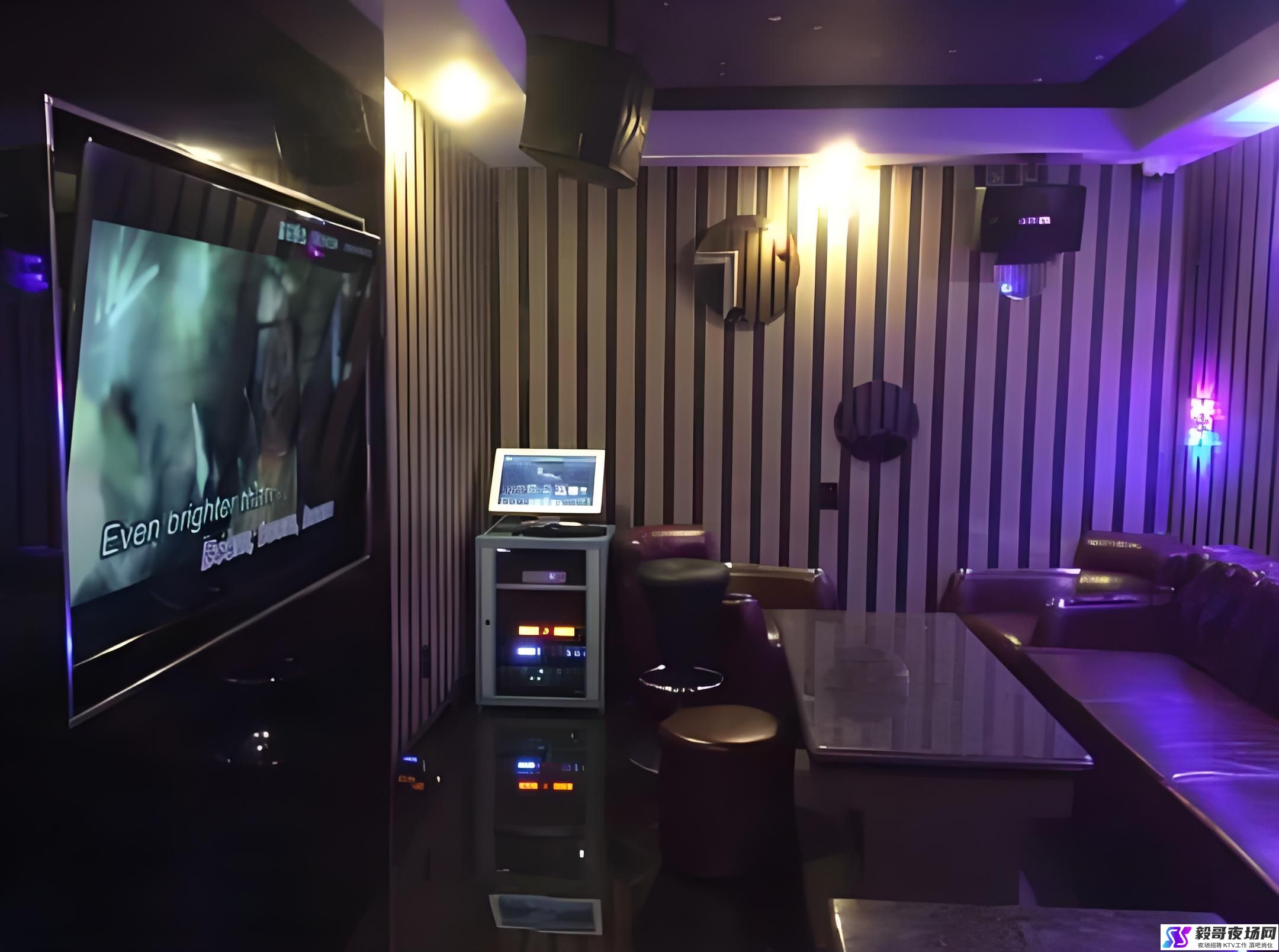 城市高端会所诚聘精英：优雅舞台，等你绽放